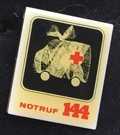 AMBULANCE - NOTRUF 144 - CROIX ROUGE  - SUISSE - SCHWEIZ - SWISS -           (ROSE) - Medical