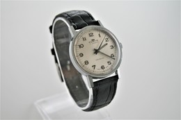 Watches : FORTIS MEN HAND WIND - 1960-70's  - Original - Swiss Made - Running - Excelent Condition - Watches: Modern