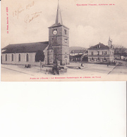 GRANGES - Place De L'Eglise - Le Monument Patriotique Et L'Hôtel De Ville - Granges Sur Vologne