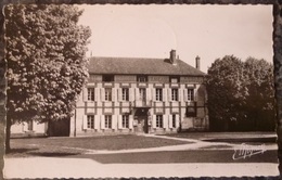 (89).VERON.LA MAIRIE.CPSM.PHOTO VERITABLE.CIRCULE 1956.TBE. - Veron