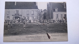 Carte Postale (B6) Ancienne De Saint Pierre Le Moutier , La Vigilante - Saint Pierre Le Moutier