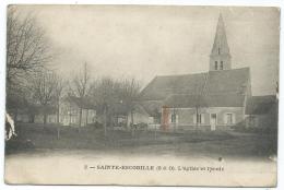 CPA STE SAINTE ESCOBILLE, L'EGLISE ET L'ECOLE, ESSONNE 91 - Sonstige & Ohne Zuordnung