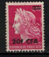 REUNION        N°  YVERT    385      OBLITERE       ( O   3/05) - Used Stamps