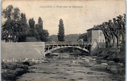 38 - JALLIEU --  Pont Sur La Bourbre - Jallieu