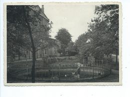 Gierle Lez Thielen Pensionnat Des Religieuses Ursulines Un Coin Du Jardin - Lille