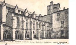 (43) Haute Loire - CPA - La Chaise Dieu - Extérieur Du Cloître - La Chaise Dieu