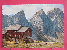 Visuel Pas Très Courant - Autriche - Karlsbader Hütte Gelegen In Den Lienzer Dolomiten - Scans Recto-verso - Lienz