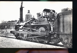 LOCOMOTIVES DE FRANCE - Stations With Trains