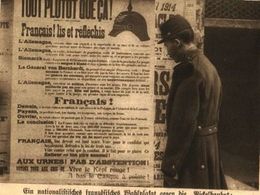 Ein Nationalistisches Französisches Wahlplakat Gegen Die "Pickelhaube"   / Druck, Entnommen Aus Zeitschrift / 1914 - Bücherpakete
