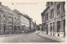 Court-St-Etienne  Rue Emile Henricot - Court-Saint-Etienne