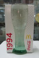 AC - COCA COLA McDONALD'S 1994 GREENISH CLEAR GLASS IN ITS ORIGINAL BOX - Tasses, Gobelets, Verres