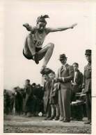 060618 - PHOTO DE PRESSE 1938 ATHLETISME Paris Challenge Du Nombre LUBINOT Saut En Longueur - Athletics