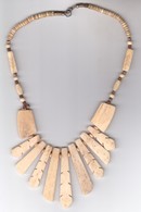 2379  HALSKETTEN    IVORY - Necklaces/Chains