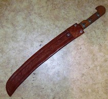 COUPE COUPE MACHETTE PROMECA ? MANCHE BOIS CISELE 70 CM AVEC ETUI EN CUIR EN PARFAIT ETAT - Knives/Swords