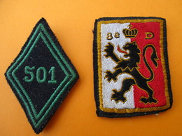 Militaria/2  Ecussons Tissu/ Lion  Origine à Déterminer/ 501éme De Chars De Combat/ Vers 1950-60      ET200 - Blazoenen (textiel)