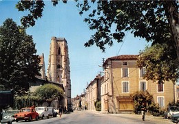 32-LECTOURE- RUE NATIONALE ET LE CLOCHER DE LA CATHEDRALE - Lectoure