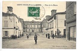 SAINT NICOLAS DE LA GRAVE - Place De La Mairie - Saint Nicolas De La Grave