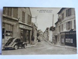 CPA (78) Yvelines - SEPTEUIL - Route De Versailles - Renault 4CV - Septeuil