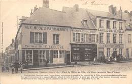 02-VERVINS- PLACE DE L'HÔTEL DE VILLE CÔTE OUEST AUTREFOIS PLACE D'ARMES - Vervins