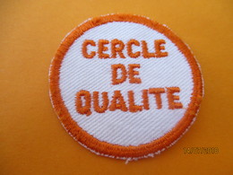 Ecusson Tissu D'entreprise/CERCLE De QUALITE / BRONZE ACIOR/ Eure/ Années 80       ET207 - Patches