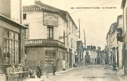 85 - Chantonnay - La Garnde Rue - Chantonnay