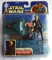 STAR WARS 2002 BLISTER ATTACK OF THE CLONE  FIGURINE ANAKIN SKYWALKER  With Force-Flipping Attack ! Blister US - Episode II