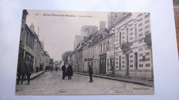 Carte Postale (H1) Ancienne De St Pierre Le Moutier , Rue De Paris - Saint Pierre Le Moutier
