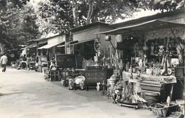 NICE MARCHE BOULEVARD RISSO AUX PUCES  06 - Markets, Festivals