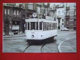 BELGIQUE - BRUXELLES - PHOTO 15 X 10 - TRAM - TRAMWAY - LIGNE 90 - PHARMACIE DES BIENFAITEURS  - ANNEE 60... - Public Transport (surface)