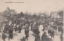 29 - LANDIVISIAU - LE CHAMP DE FOIRE - Landivisiau