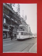 BELGIQUE - BRUXELLES - PHOTO 13.5 X 9.8 - TRAM - TRAMWAY - BUS -  LIGNE  83 - CINE OMEGA - - Public Transport (surface)