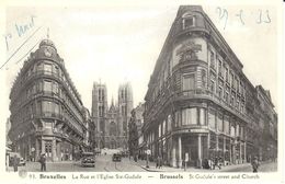 CPA - Belgique - Brussels - Bruxelles - La Rue Et L'Eglise Ste-Gudule - Avenues, Boulevards