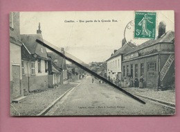 CPA Abîmée - Combles  - Une Partie De La Grande Rue - Combles