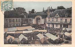 72-LE-GRAND-LUCE- PLACE DE LA REPUBLIQUE UN JOUR DE MARCHE - Le Grand Luce