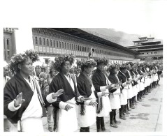 BHOUTAN BHUTAN DANCERS TASHISKKO DZONG THIMPHU CORONATION KING JIGME SINGYE WANGCHUCH - Bhutan