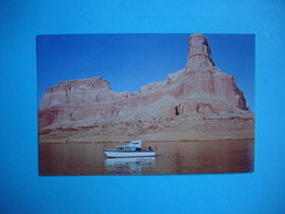 LAKE POWEL  -  GUNSIGHT BUTTE  -   Arizona  -  Etats Unis - Lake Powell