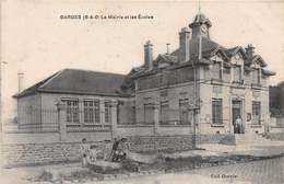 GARGES - La Mairie Et Les Ecoles - Garges Les Gonesses