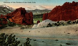 GATEWAY  OF THE GARDEN OF THE GODS COLO - Rocky Mountains