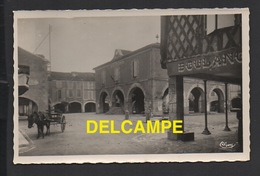 DF / 47 LOT ET GARONNE / DAMAZAN / LA PLACE DU MARCHÉ - Damazan