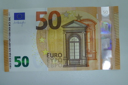 50 EURO SPAIN DRAGHI V001A1 UNC - 50 Euro