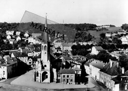 CPSM Chatel Sur Moselle  L'église  Monument Classé - Chatel Sur Moselle