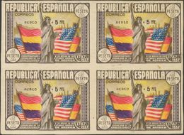 **/*765s(4). 1938. AEREO+5 PTS, Bloque De Cuatro (dos Sellos Sin Fijasellos). SIN DENTAR. MAGNIFICO. Edifil 2019: +1.900 - Autres & Non Classés