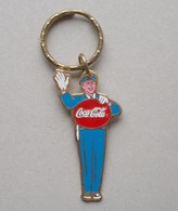 - Porte-clefs. COCA COLA - - Porte-clefs