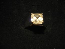 Silber-Ring Mit Großem Zirkon (696) Preis Reduziert - Bagues