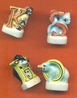 Lot De 4 Feves Porcelaine Sur Les Animaux De L'alphabet - Animals