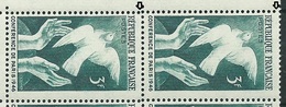 [25] Variété :   N° 761 Conférence De Paris 1946 Timbre Plus Petit Tenant à Plus Grand ** - Unused Stamps
