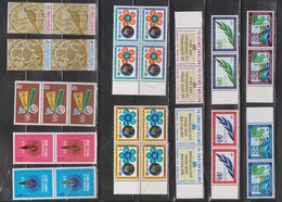 UNITED NATIONS Lot Of 85 MNH Stamps In Blocks, Pairs & Singles - Collezioni & Lotti