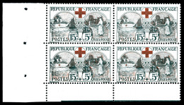 ** N°156, Infirmière, 15c +5c Noir Et Rouge En Bloc De Quatre Coin De Feuille, TTB (certificat)  Qualité: **  Cote: 1200 - 1900-02 Mouchon