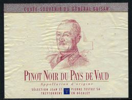 Rare // Etiquette De Vin // Militaire  // Pinot Noir, Le Général Guisan - Military