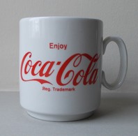 - Mug. COCA COLA - - Kopjes, Bekers & Glazen